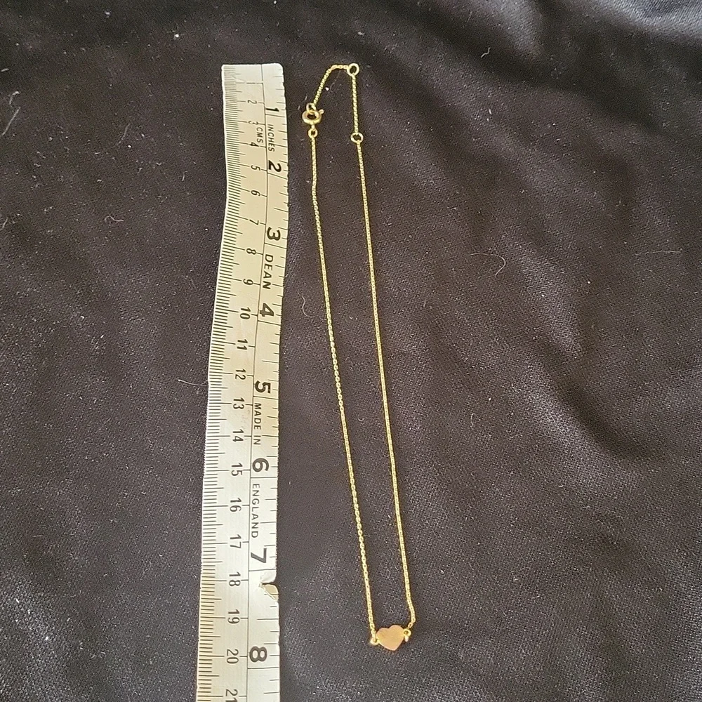 **Removing 8/29** Gold Heart Pendant Necklace - Picture 2 of 4